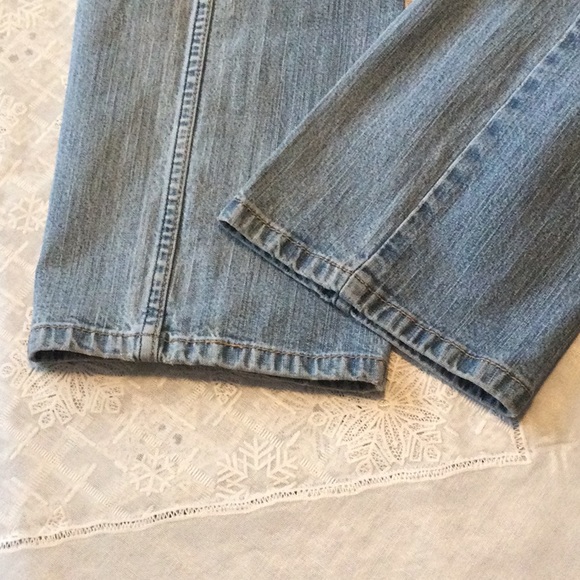 Vintage Signature Levi Strauss Stretch Mid Rise Straight Leg Jeans - Picture 12 of 15